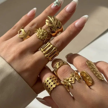 8Pcs/Set Vintage Pink Metal Flower Ring Set for Women Punk Elegant Baroque Pearl Knuckle Joint Ring Party Daily Wear Jewelry