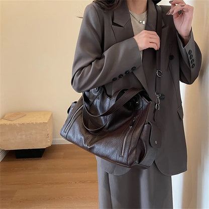 New Large Capacity Soft Leather Women's Handbag Fashion Trend Designer Women Shoulder Bag Simple Retro Female Travel Bags Sac