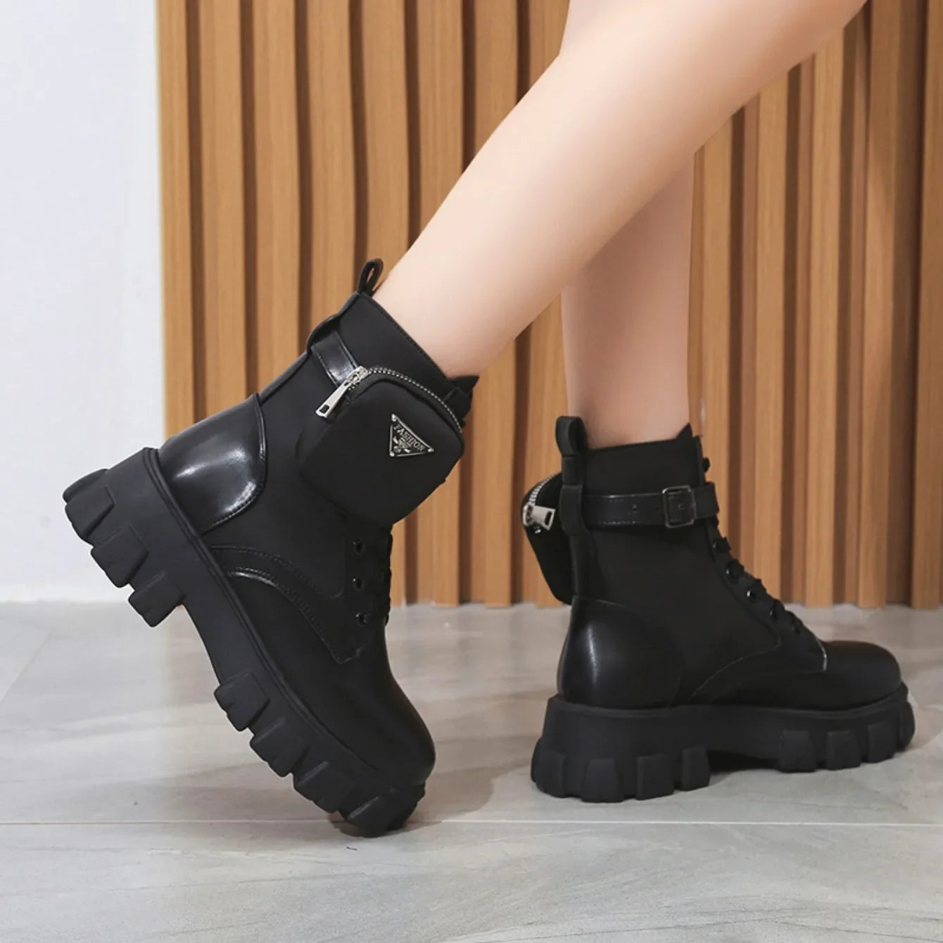 Platform New Women Boots Motorcycle Shoes Woman Leather Minimalist Classic Punk Female Goth Shoes Casual Boots Women Mary Jane