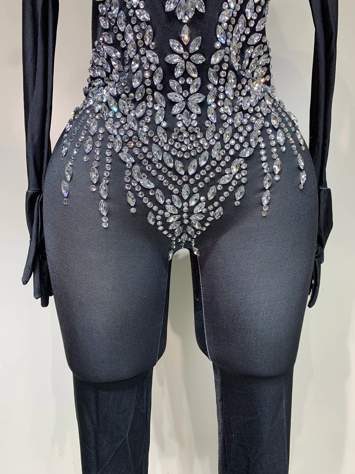 Stock Women Sexy Nightclub Evening Party Drag Queen Singer Dancer Stage Performance Costume Luxury Rhinestone Stretch Jumpsuit