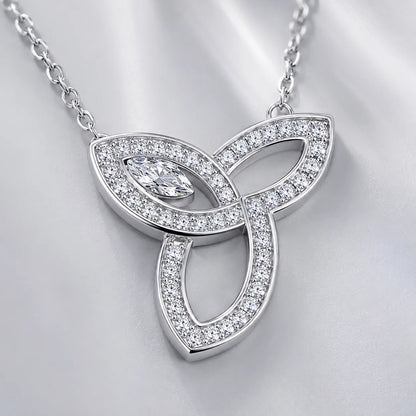 Moissanite Trefoil Knot Pendant Necklace S925 Sterling Silver Sparkling Collarbone Chain Gift GRA Certified