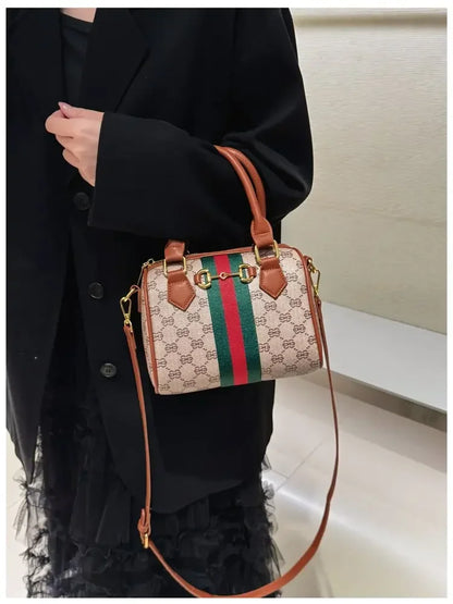 High-end Leather Diaper Bag for Ladies Vintage Fashionable Simple Commuter Backpack Business Mens Womens