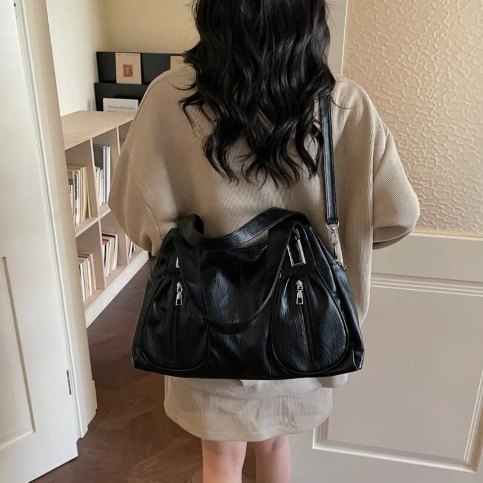 Rivet Punk Large Capacity Handbags Top Quality Sturdy Soft Leather Casual Tote Bag Shoulder Crossbody Bags Daily Commute Travel