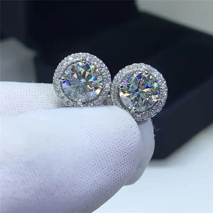 1 Pair of Fashion Halo Round Earrings Men Shiny Cube Synthetic Zirconia Suitable Wedding Luxury Exquisite Jewelry Pendant Gifts