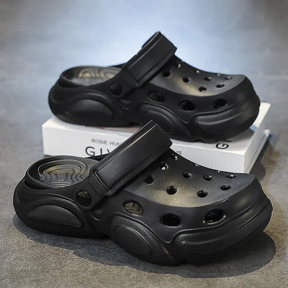 2026Summer Men's Slippers Outdoor Sandals Beach Comfortable EVA Soft Slides Clogs Casual Garden Shoes Men Indoor Home Slippers