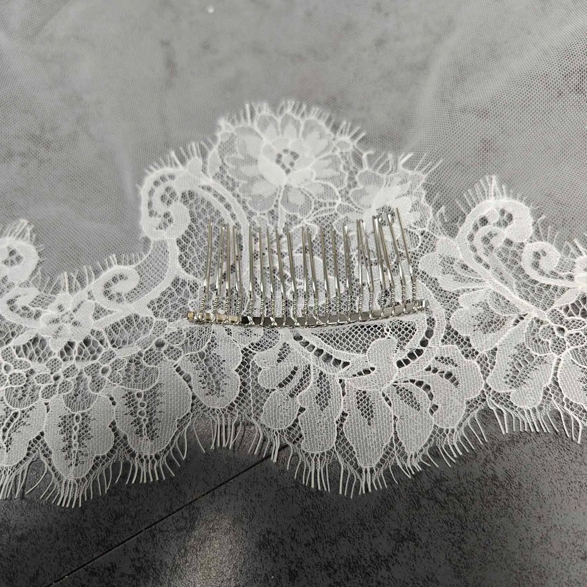 Customized Mantilla Veil with Eyelash Lace, Single Tier 1m/1.5m/2m Wedding Veil with Hidden Comb, Eyelash Lace Ivory Bridal Veil