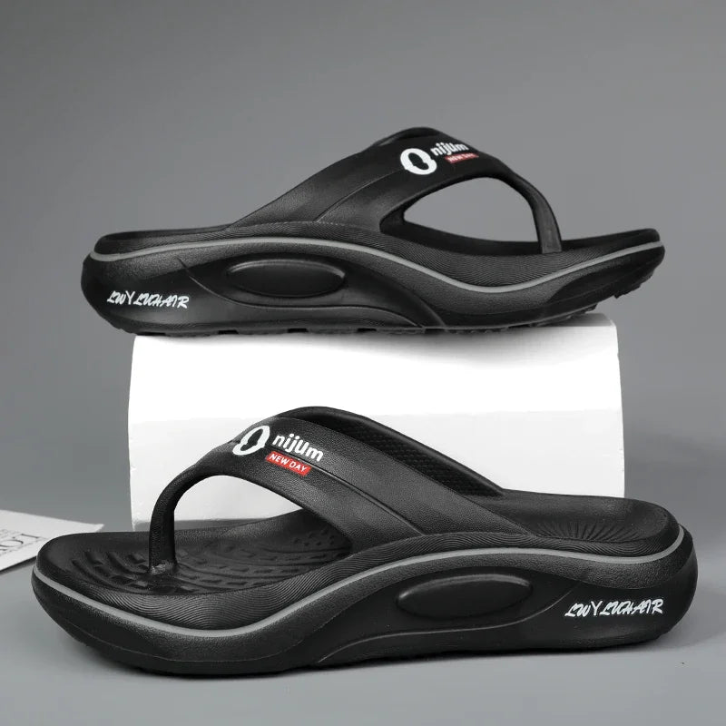 Summer Men Slippers Non Slip EVA Flip Flops Lightweight Home Sandals Soft High Quality Slides Fashion Outdoor Beach Bathroom