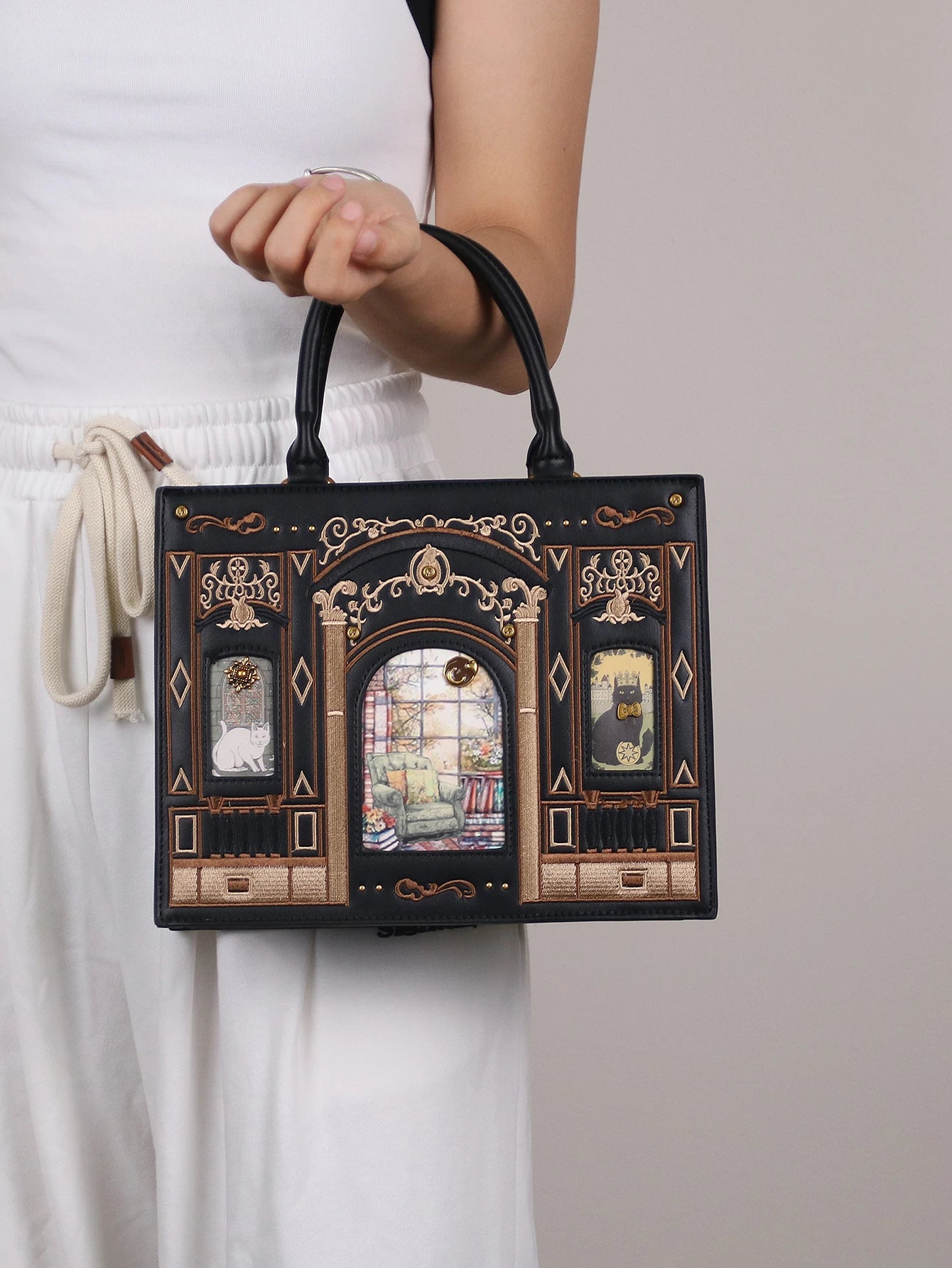 2026 Light Luxury Niche Design Fashion New Cat Bag Light Luxury Heavy Industry Craft Embroidery Thread Small Square B