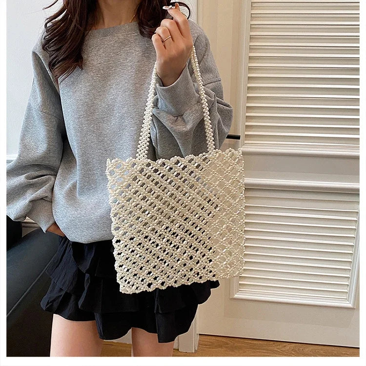 2026 Fashion Exquisite Bead Sense of Luxury Hollow Out Women‘s Handbags Hot Sale New No Zipper Acrylic Square Shoulder Bags