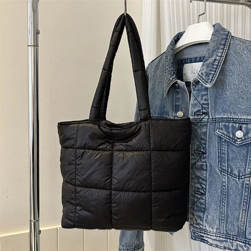 Space Padded Women Shoulder Bags For Winter 2025 Large Capacity Black Handbags Designer Nylon Cotton Warm Tote Solid