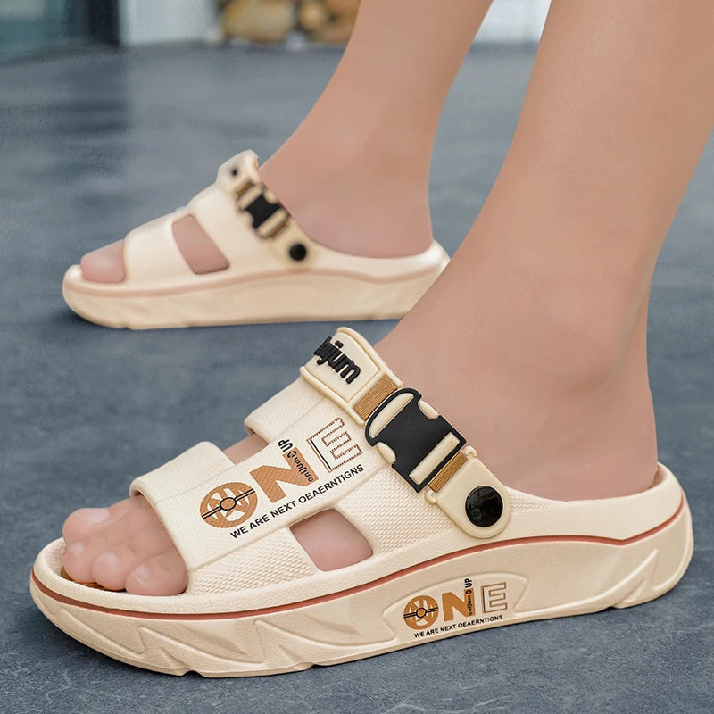 Summer Men's Slippers Outdoor Sandals Beach Comfortable EVA Soft Slides Clogs Casual Garden Shoes Men Women Indoor Home Slippers