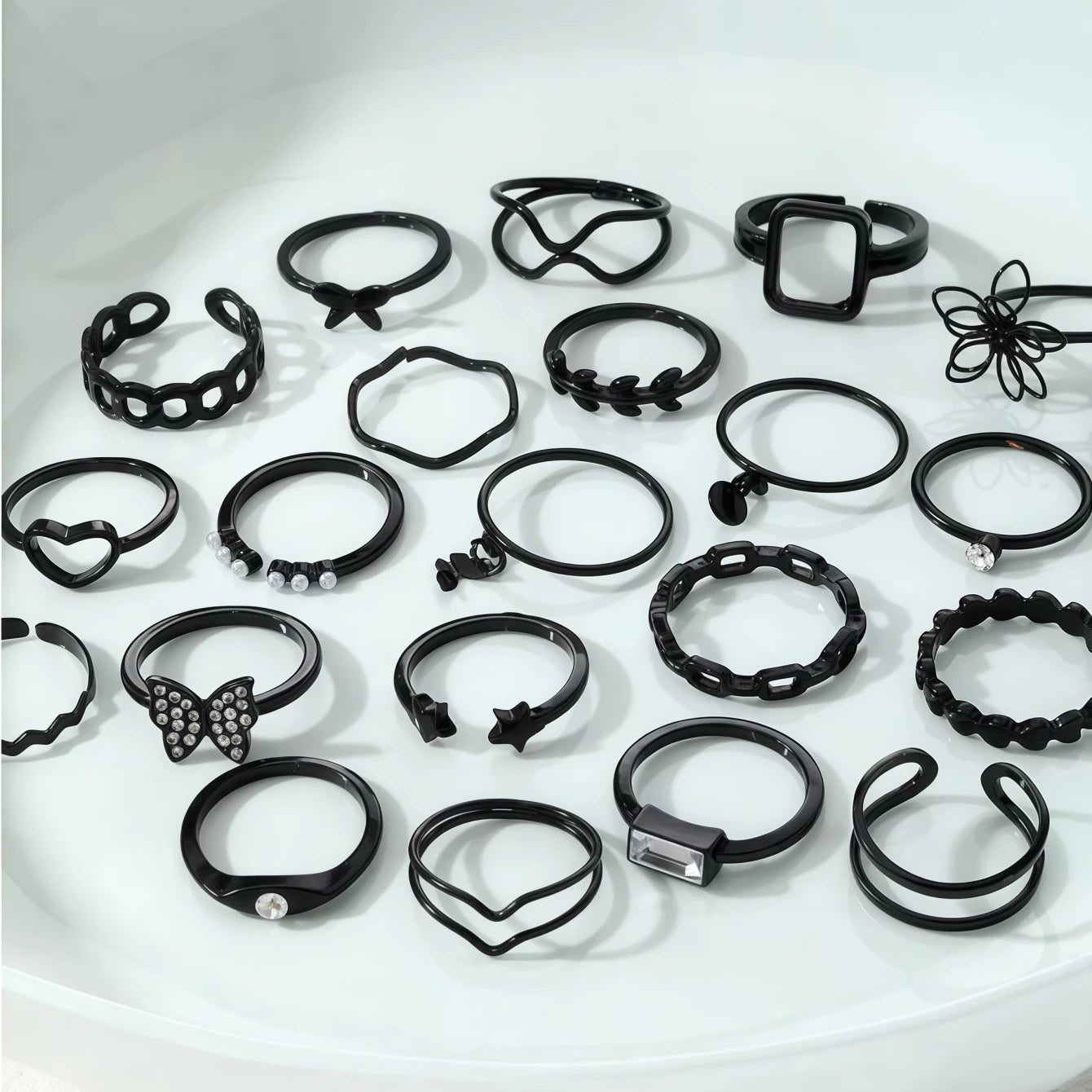 12/24/36/48/100Pieces Fashion Hollow Rings Set For Women Mix Style Trendy Butterfly Flowers Snake Daily Jewelry Party Gifts