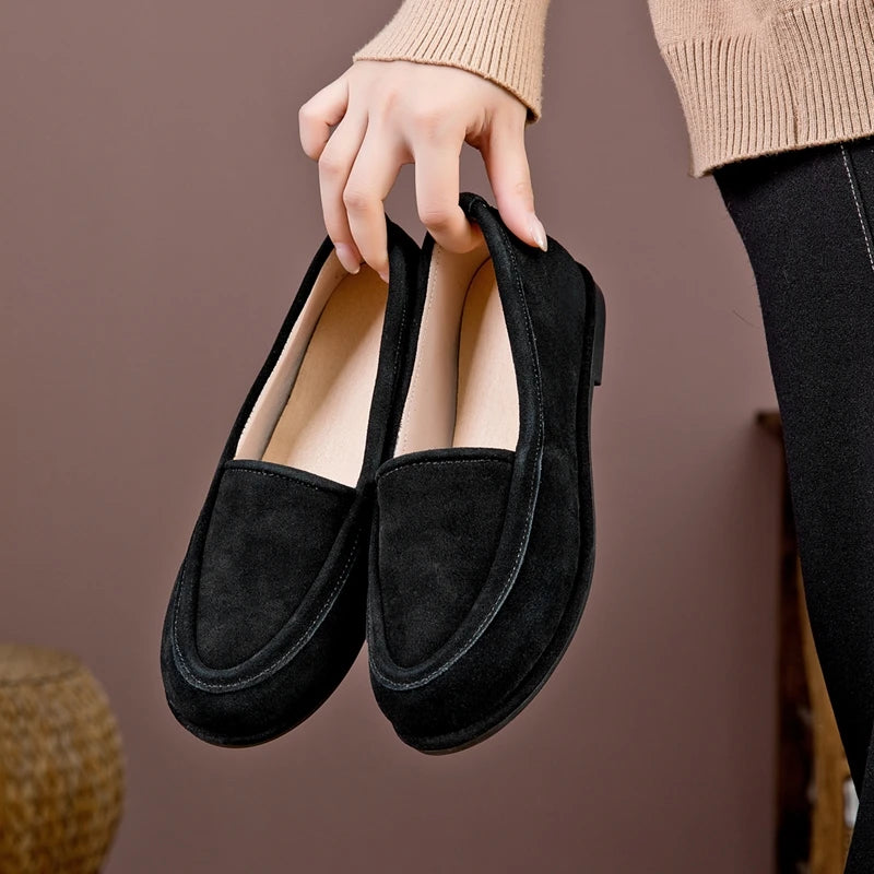 Winter Shoes Women's 2026 New Wool One-piece Women's Loafers Low Heel Fashion Casual One-Foot Slip-on Warm Ladies Shoes