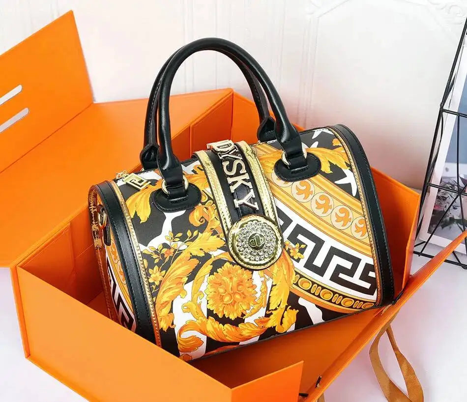 2026 Ladies Hand Bag Classic Geometric Pattern Large-capacity Pillow Handbags Women's Totes Microfiber Messenger Shoulder Bag