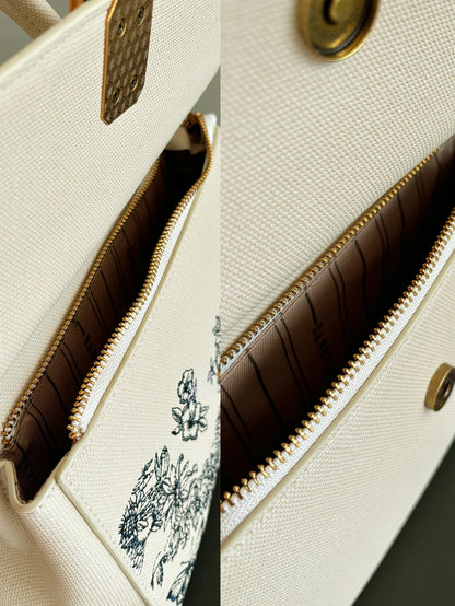 New fashion 2026 luxury handbag high quality niche design high sense embroidery western style small square bag with double-sided