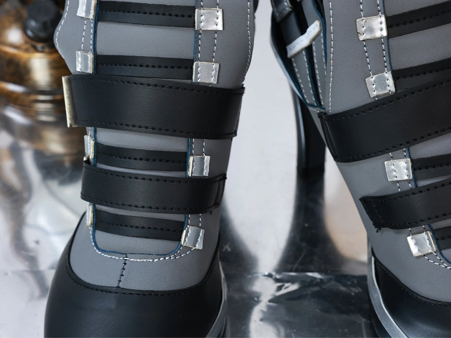 [Olmee] In Stock Tsukishiro Yanagi Cosplay Shoes ZZZ Zenless Zone Zero Long High Heels Boots Halloween Xmas