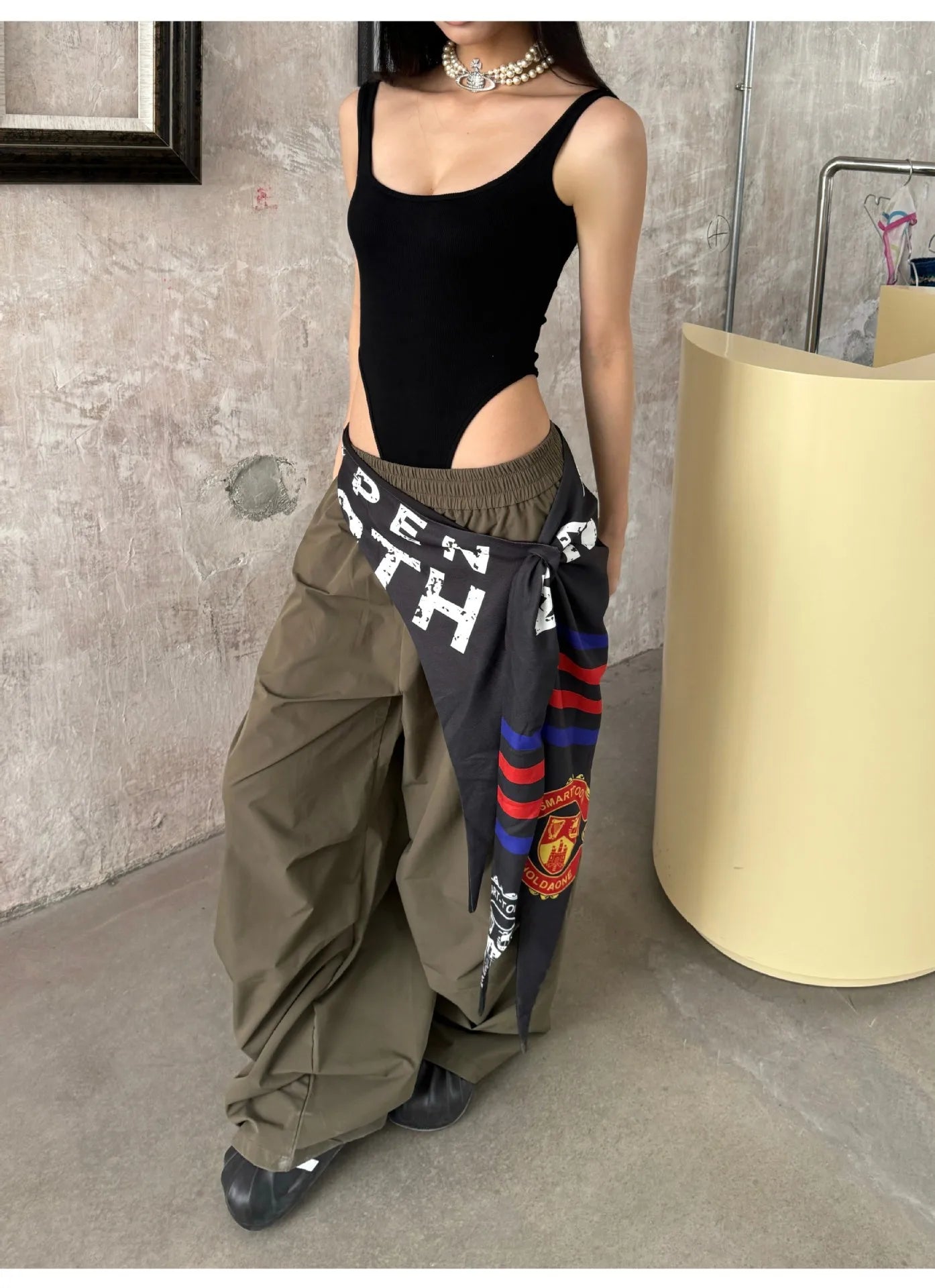 Women Y2K Wide Leg Cargo Pants 2026 Spring Cross-layer Straps Casual Hip Hop Dance Streetwear Trousers Baggy Vintage Fashion