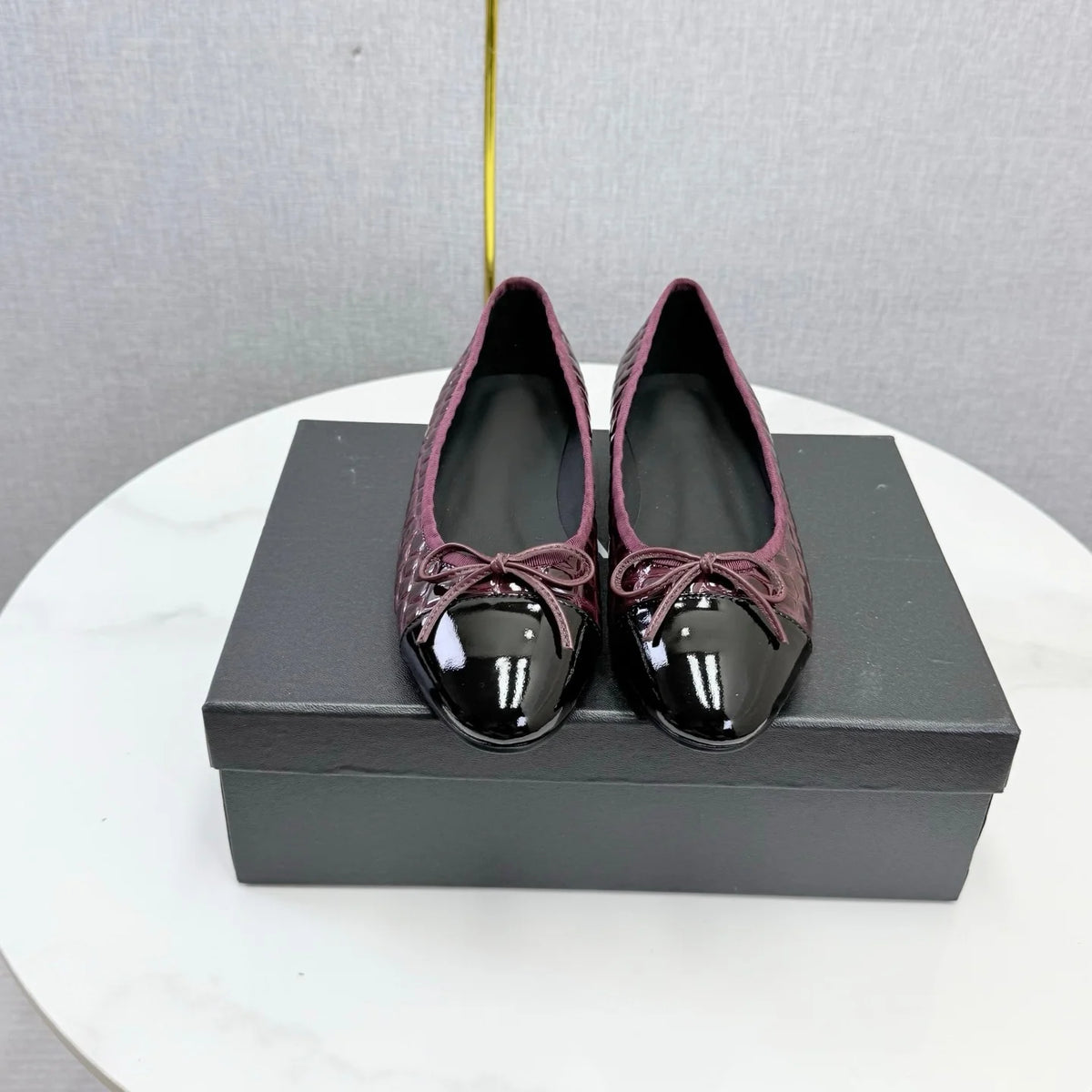 Luxury Brand Women's Slip-on Bow-accented  Low-heel Shoes Mary Janes Embossed Upper Patent Leather Versatile Casual Shoes