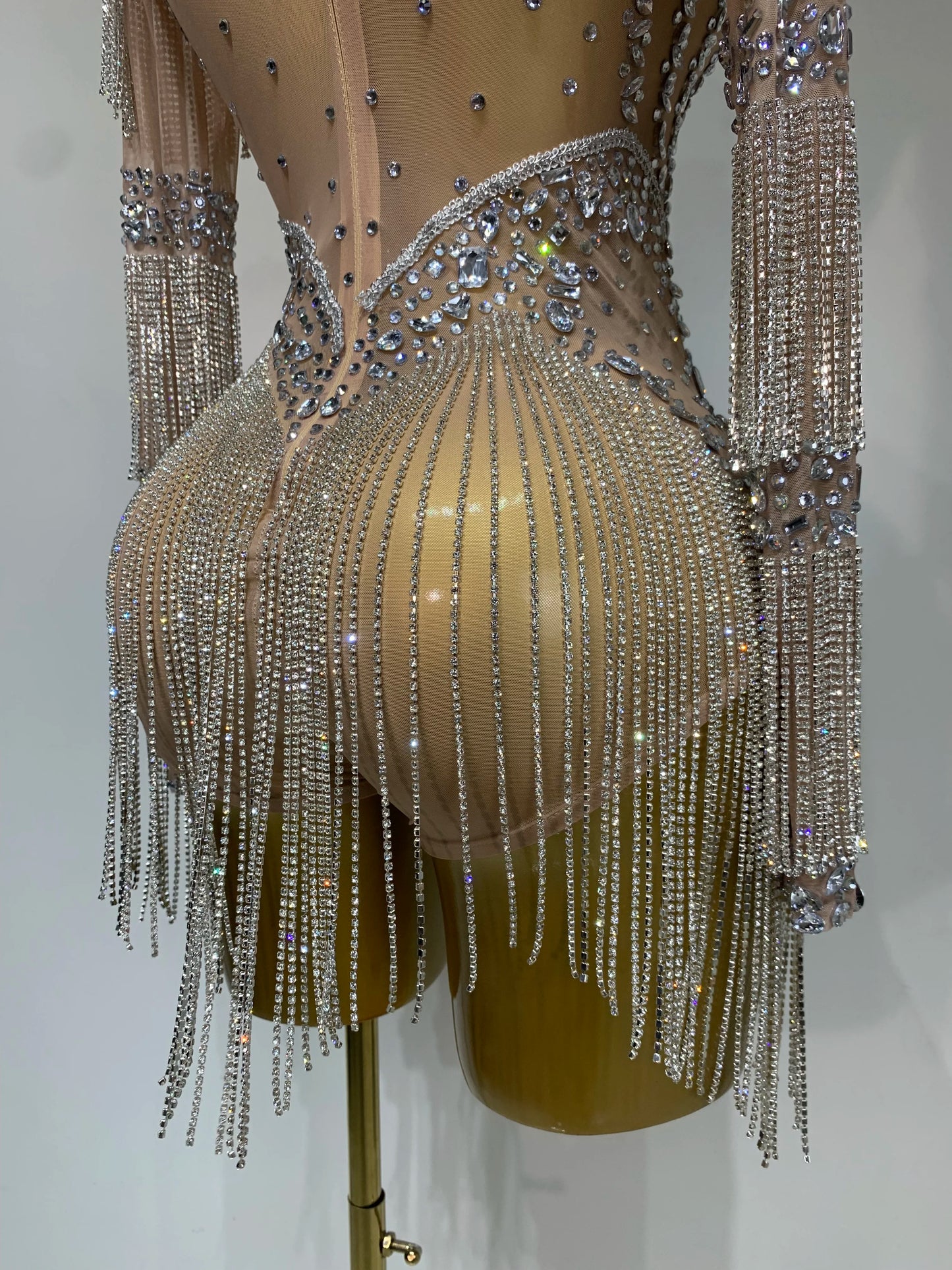 Women Sexy Mesh See Through Performance Dance Nightclub Rompers Singer Stage Outfit Sparkly Rhinestone Bodysuit Birthday Wear