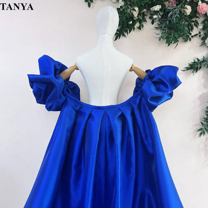Red  Mikado Satin Long Wedding Cape Puffy Short Sleeves Court Tain Evening Cape Outfit Coat For Women Costume DJ199