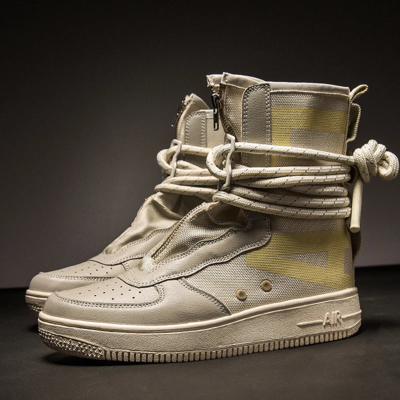 Unisex High-Top Chunky Sole Platform Boots - Winter Couple Shoes in Black and White