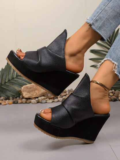 2026 New Women's Wedges Slippers Summer Thick Soled Luxury Shoes Super High Heels Fashion Open Toe Ladies Comfortable Slippers
