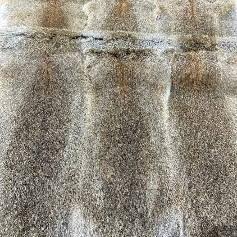 Full pelt rabbit skin plate real leather fur blanket rabbit fur parka lining clothing fabric