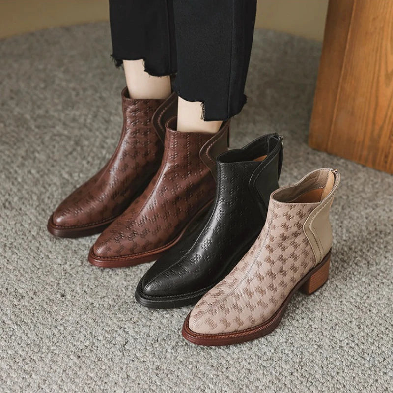 Leather Fleece-Lined Women's Ankle Boots Elegant Luxury Y2k Heeled Female Short Shoes New in Autumn Winter Pointed Toe Booties