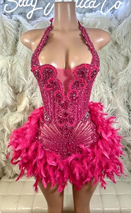 Glitter Pink Crystal Short Prom Dress For Black Girl Homecoming Senior Cocktail Dress Birthday Party Gown Feathers Customized
