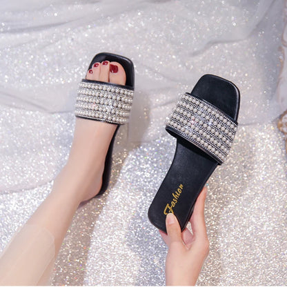 Flat Slippers Female 2025 Summer New Fashion Beach Non-slip Women's Slippers Outdoor Pearl Luxury Brand Designer Shoes Zapatos