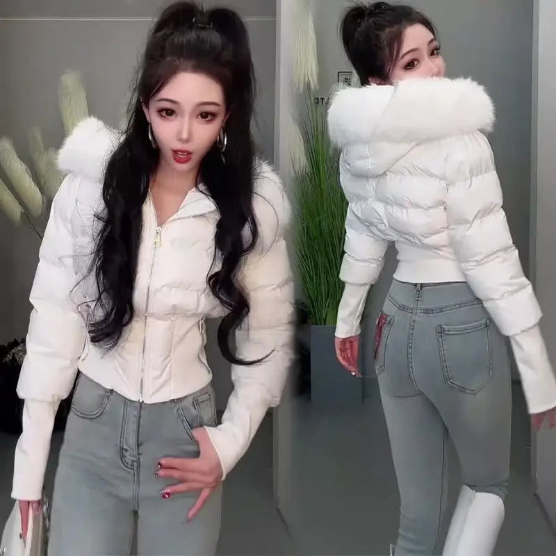 2026 Small Waist Short Cotton Clothes Large Fur Collar Heavy Industry Design Waist Slimming Versatile Fashionable Cotton Clothes