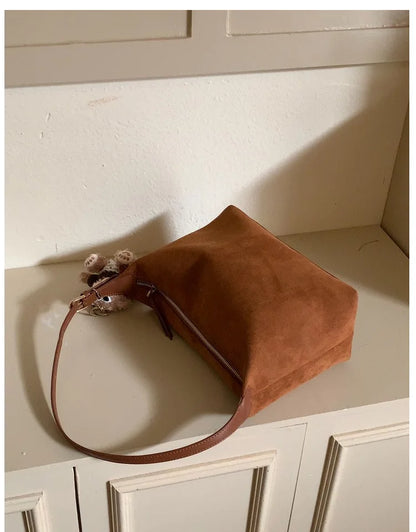 Punk Style Rivet Design Soft Leather Underarm Bags Women Solid Color Casual Shoulder Bag Large Capacity Lady Handbags bolsas