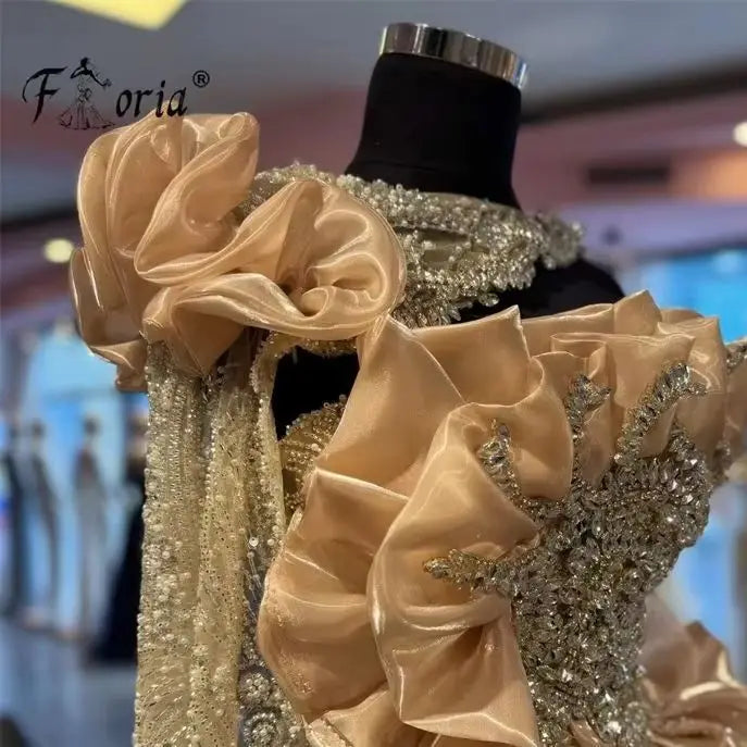 Luxury Major Crystal Evening Dresses Champagne Ruffle Wedding Dress One Shoulder Shiny Bead Arabic Fromal Gala vestidos de novia