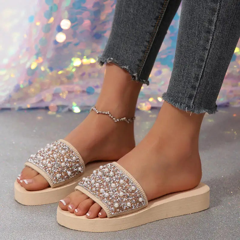 Luxury Rhinestore Platform Wedge Heel Sandals Women Summer 2026 Lightweight Non Slip Slippers Lady's Elegant Pearl Beach Shoes
