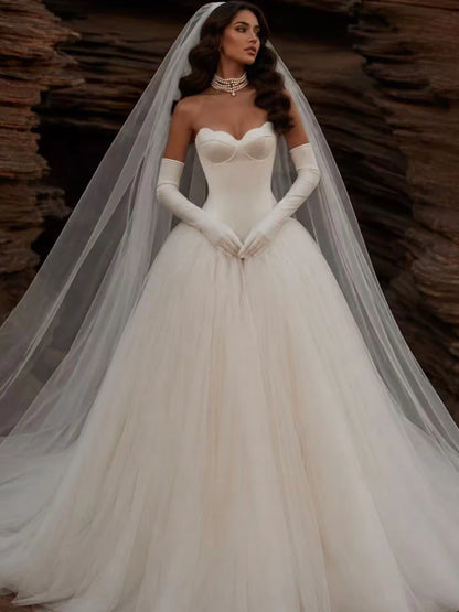Elegant Wedding Dresses Bride Satin With Ruffled Organza A-Line Bride Dress Strapless Sleeveless Ball Gown Customized Robe Marié