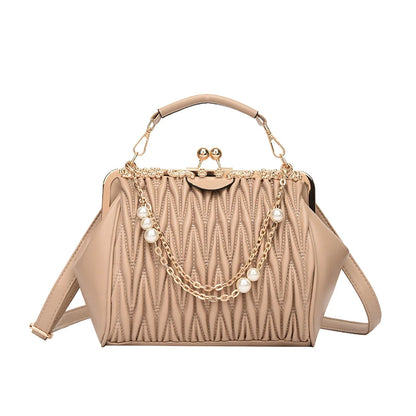 New Summer Women's Shoulder Bag Thick chain Handbag Sense of luxury Ladies Clouds Crossbody Messenger Bags Designer PU Women Bag