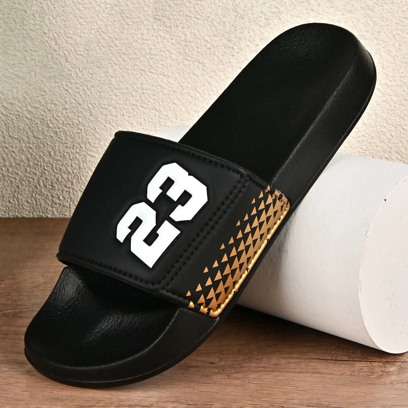 Mens Shoes Summer New Men Casual Sports Slippers For Men Wear EVA Soft-Soled Indoor Sandals Male Flip-Flops Comfortable Slippers