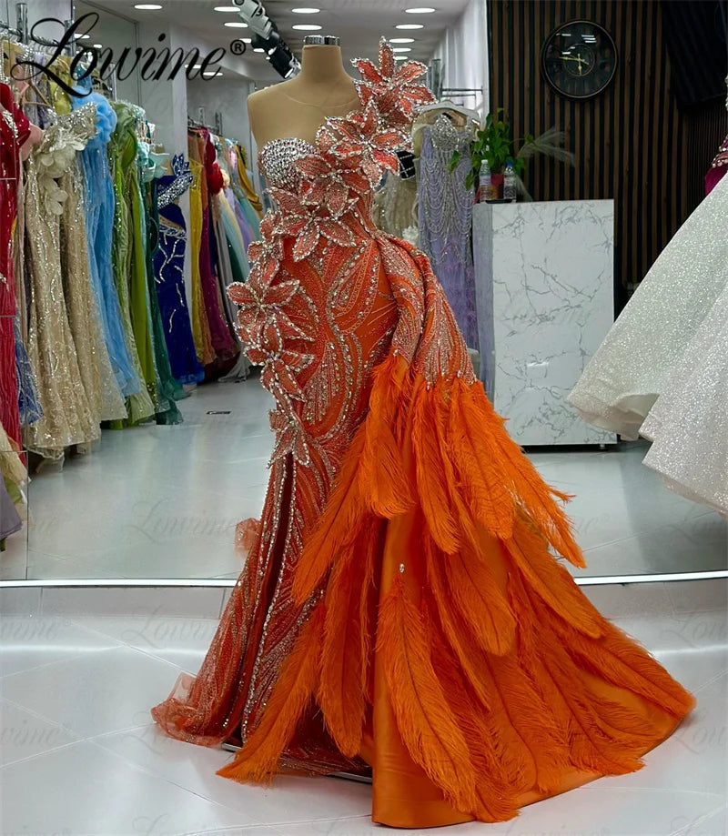 Orange Long Feathers Celebrity Dresses Mermaid Beaded Crystals Red Carpet Runway Dresses Customized Evening Gowns Vestidos 2025