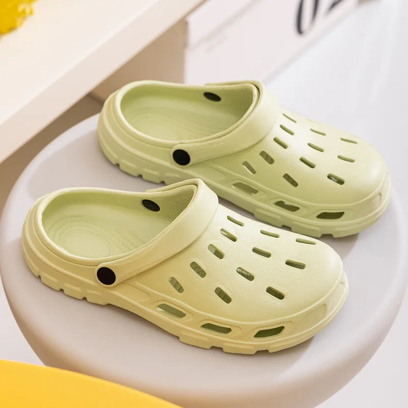 Kidmi New Women Clogs Slippers Outdoor Waterproof Beach Sandals Unisex Nonslip Hole Shoes EVA Flat Sandals Home Shower Slippers