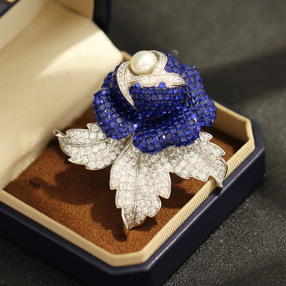 Heavy Industry Luxury Full Diamond Crystal Rose Brooches Fashion Flower Broche Coat Suit Exquisite Accessories Pins for Women