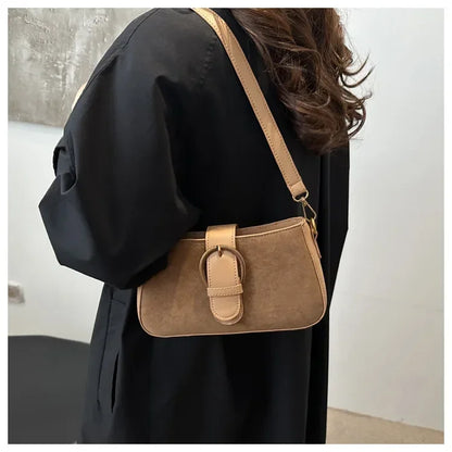 Woman Faux Suede Underarm Shoulder Bag Zipper Fastener Fashionable Cross Body Bags for Small Square Bag Suitable Daily Outfit
