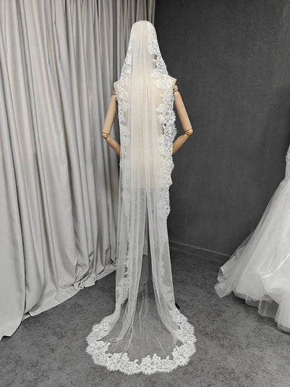 Customized Eyelash Lace Veil, 2m/2.5m/3m Wedding Veil with Comb, 1.5m Width Ivory Bridal Veil with Eyelash Lace
