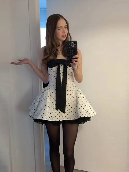 Elegant White Black Polka Dot Strapless Mini Dress Sexy Sleeveless Oversized Bow Front Flared Hem Vestido 2026 New Party Gowns