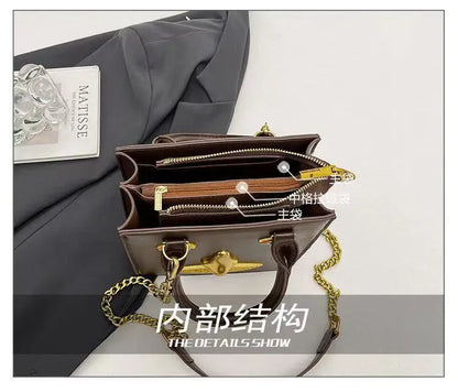 Luxury Brand Classic Women's Handbag In Elegant Leather - Fashionable Shoulder Crossbody Bag For Ladies Designer