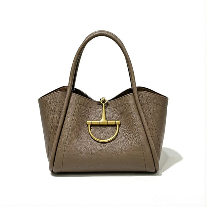 Chic Shoulder Bag for Ladies High-Quality Leather Luxury Brand Design Famous Designer Inspired Everyday Essential