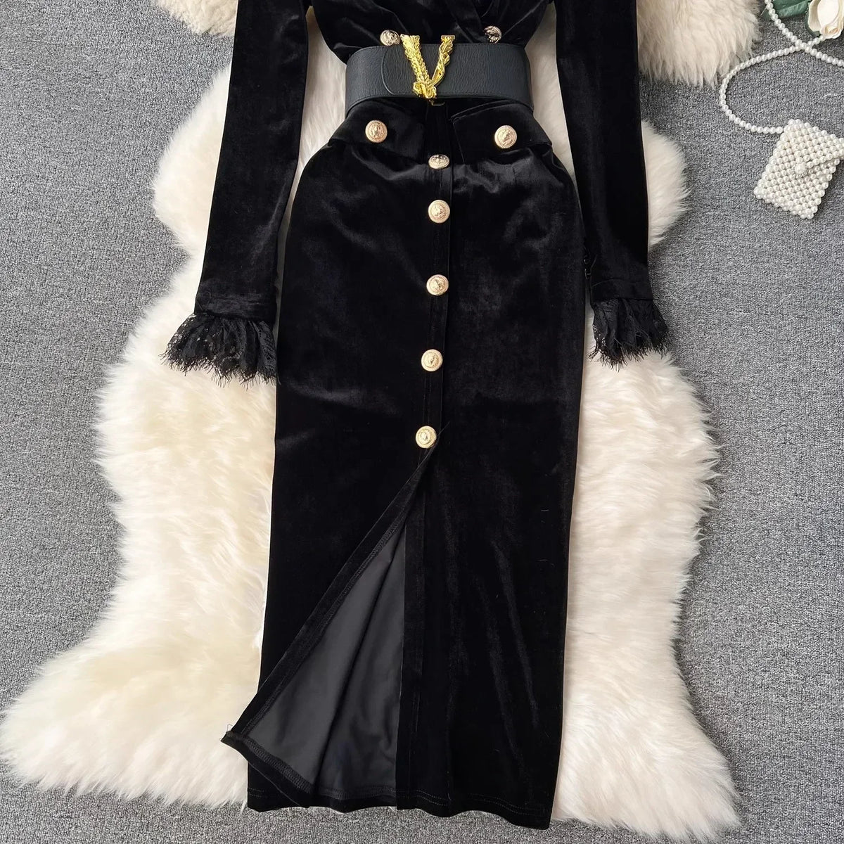 Autumn Winter Luxury Velvet Dress Women Clothing Notched Lion Metal Buttons Split Letter Belt Thick Velour Long Party Vestidos