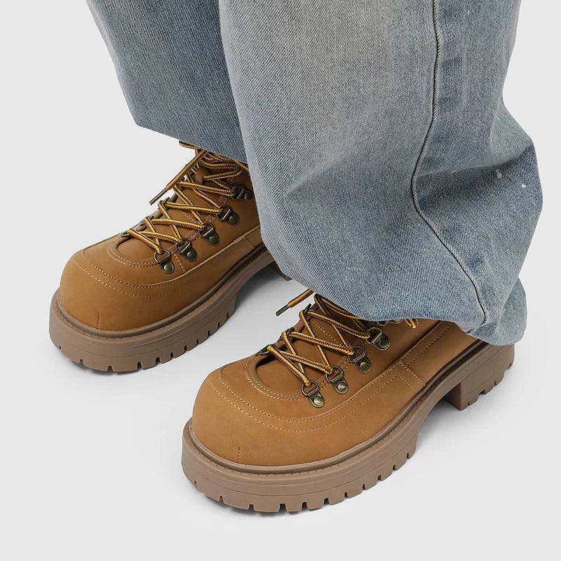 Men High Cut Thick Soled Motorcycle Boots with Trendy Round Toe Straps Comfortable Classic Business Leisure Commuting Men Boots