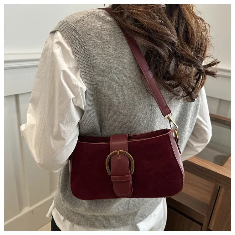 Woman Faux Suede Underarm Shoulder Bag Zipper Fastener Fashionable Cross Body Bags for Small Square Bag Suitable Daily Outfit