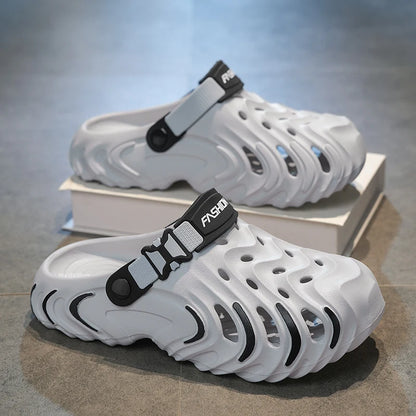 Summer Men's Outdoor Clogs EVA Soft Slippers For Man Beach Sandals Slides Garden Shoes New Men Casual Shoes Male Beach Slippers