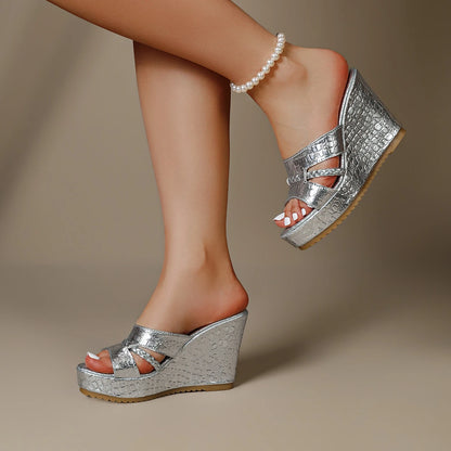 Golden Crocodile Print Wedge Heels Slides 10CM Fashion Woven Woman Sandals Platform Sole Outdoor Slippers Luxury Women's Shoes